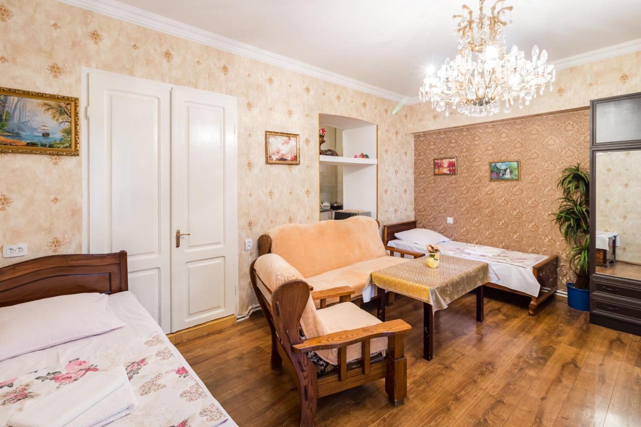 Apartment Qetooli Тбилиси Екстериор снимка