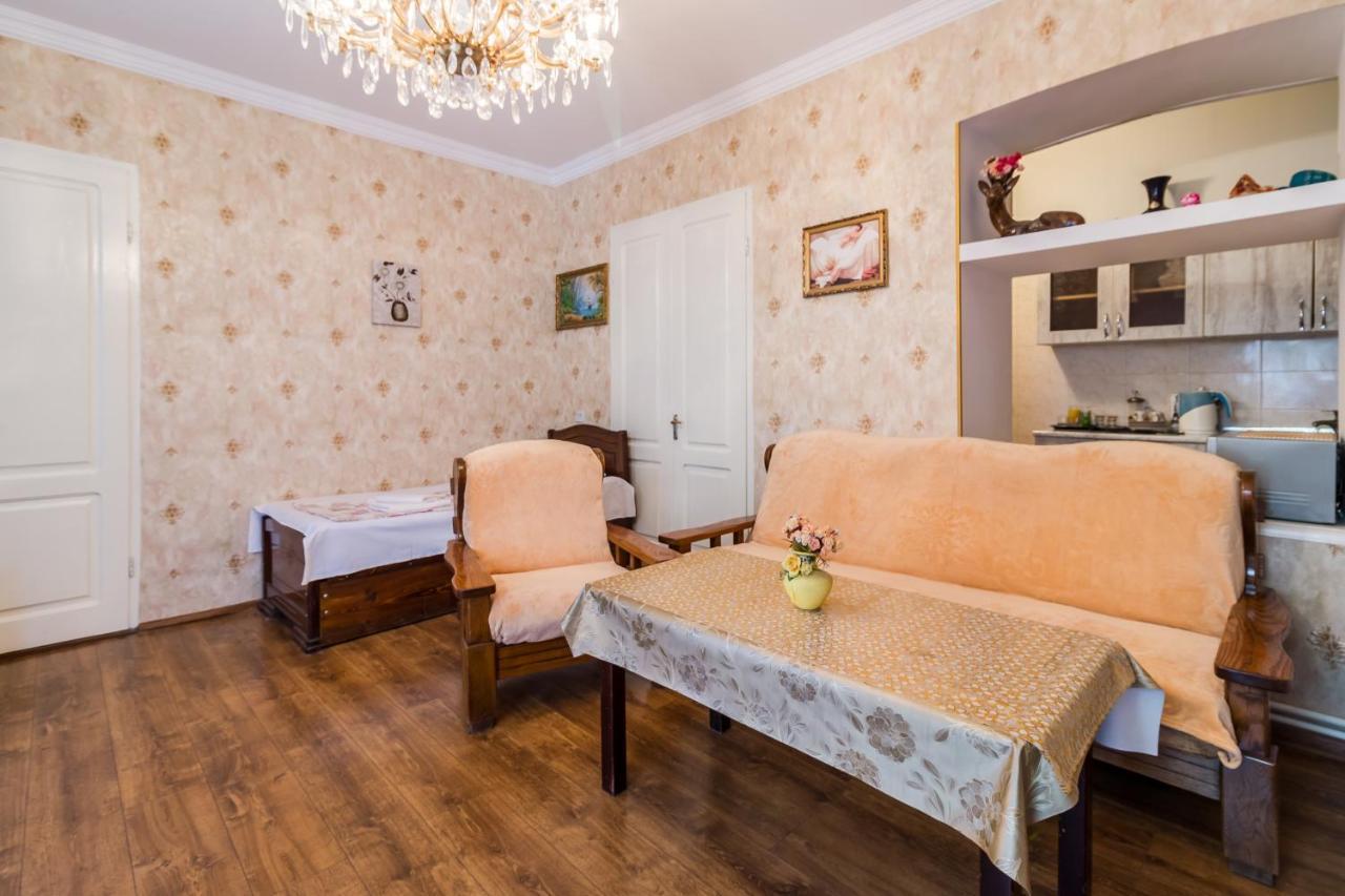 Apartment Qetooli Тбилиси Екстериор снимка